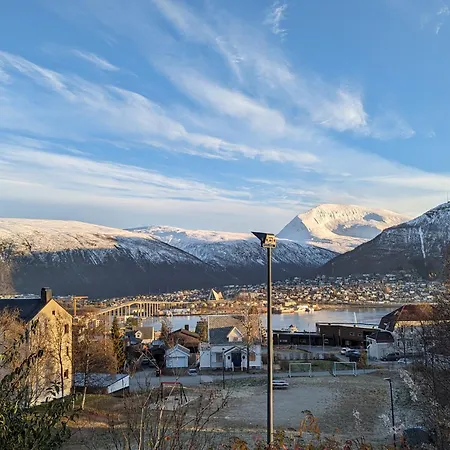 Apartment Mountain & Sea View Tromso