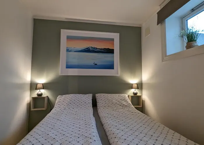 Mountain & Sea View *